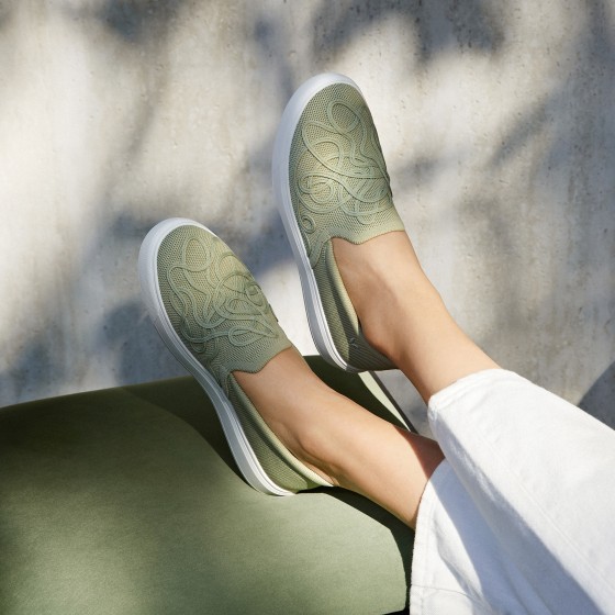 Classic Unisex Sneakers (V-Tune) - Matcha Green