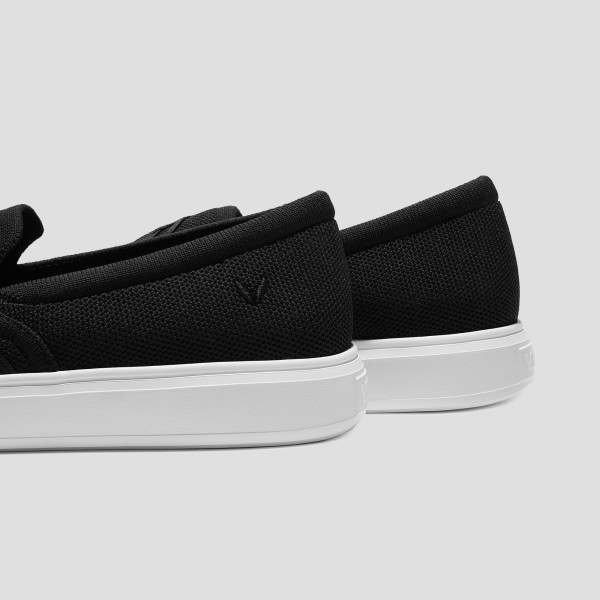 Classic Unisex Sneakers (V-Tune) - Black